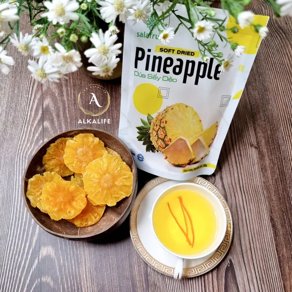 Dứa sấy dẻo SALAFRUIT 350G