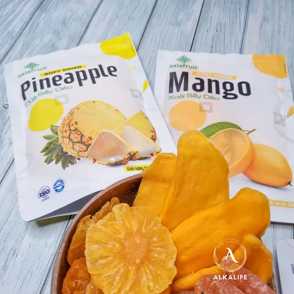 Dứa sấy dẻo SALAFRUIT 350G