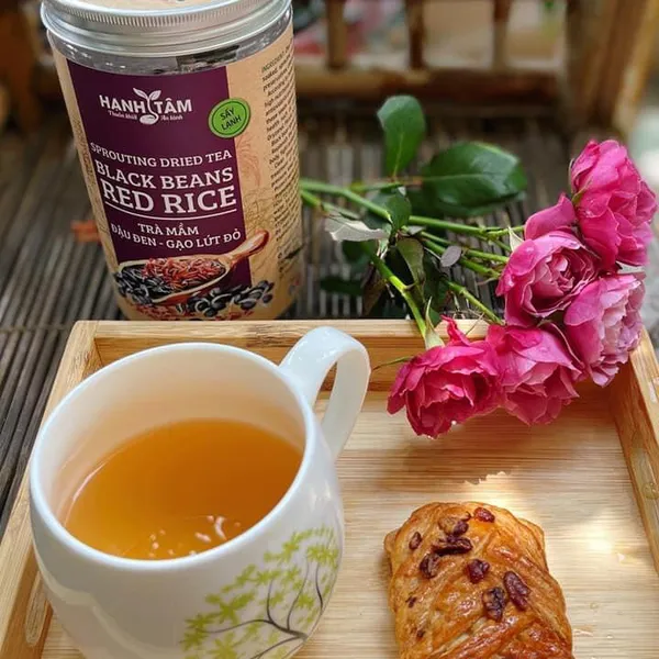 Trà mầm đậu đen, mầm gạo lứt đỏ rang