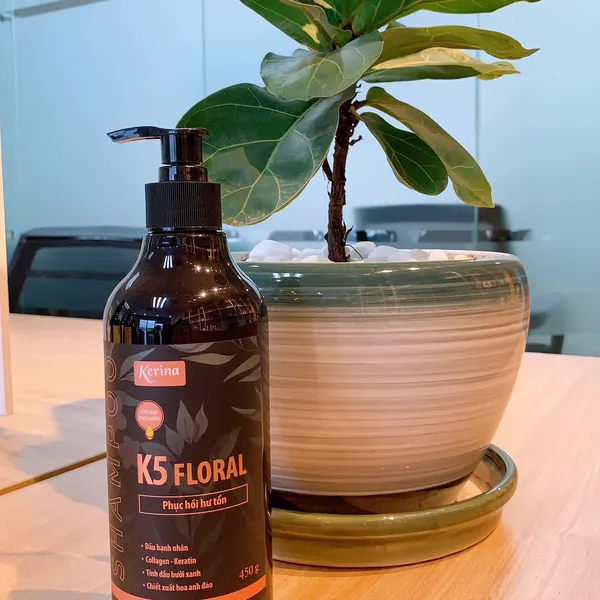 Dầu gội Thiên nhiên Kerina K5 Floral Phục hồi Hư tổn chai 450g