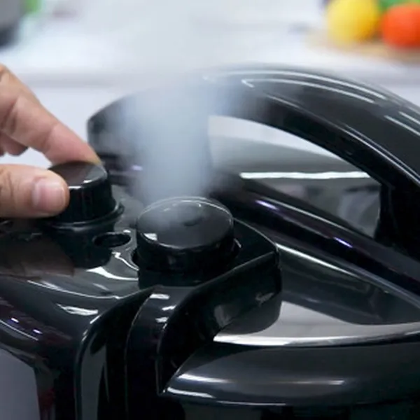 Nồi áp suất điện đa năng Masuto 7in1 công nghệ Nhật Bản - Màn hình điều khiển Tiếng Việt - Dung tích 6 lít - LG-06A