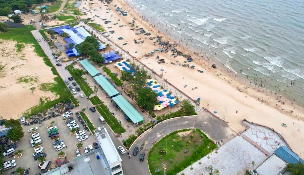 hải sản ngã tư Hồ Tràm