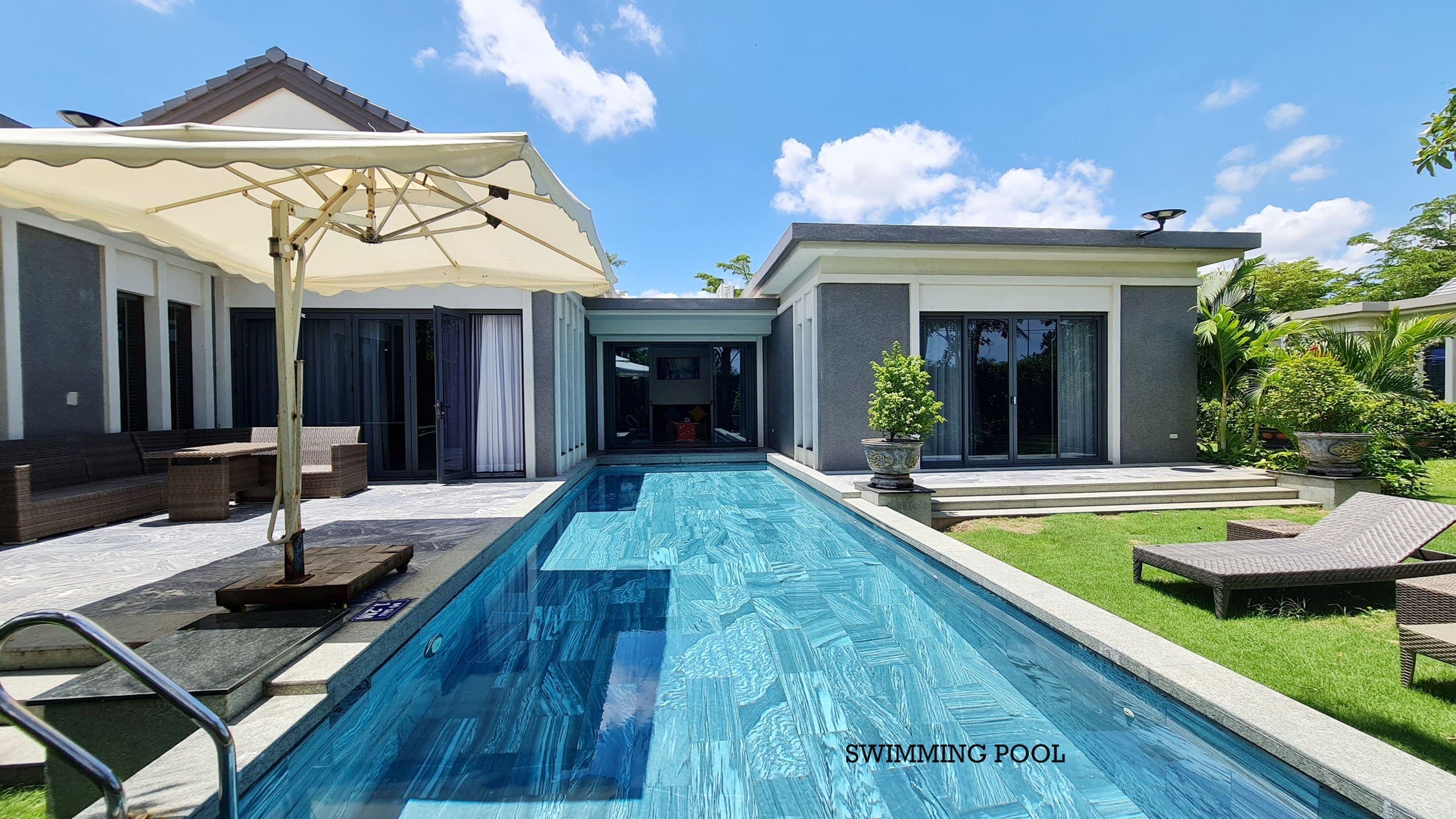 Mặt sau của villa Coastar 3 phòng ngủ 856m2 Mặt sau của villa Coastar 3 phòng ngủ 856m2