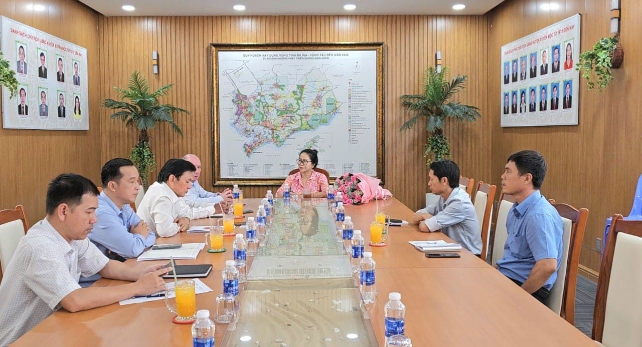 Lãnh đạo UBND xã làm việc về việc đầu tư trường đua ngựa quốc tes tại huyện Xuyên Mộc Lãnh đạo UBND xã làm việc về việc đầu tư trường đua ngựa quốc tes tại huyện Xuyên Mộc