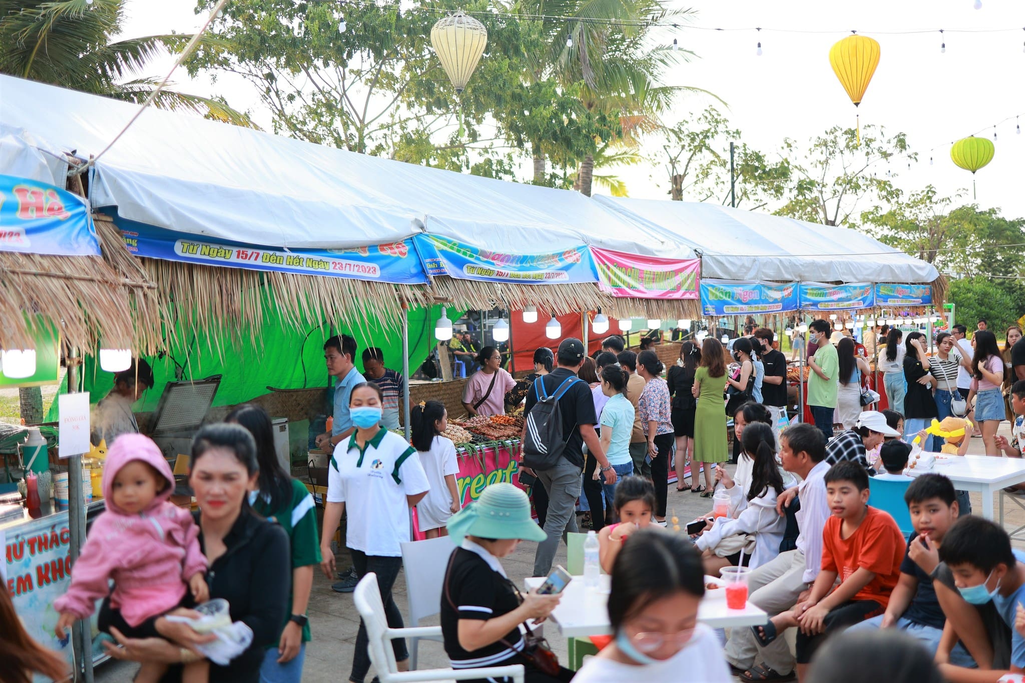 Du lịch nghỉ dưỡng tại Hồ Tràm mùa lễ hội thường rất đông du khách Du lịch nghỉ dưỡng tại Hồ Tràm mùa lễ hội thường rất đông du khách