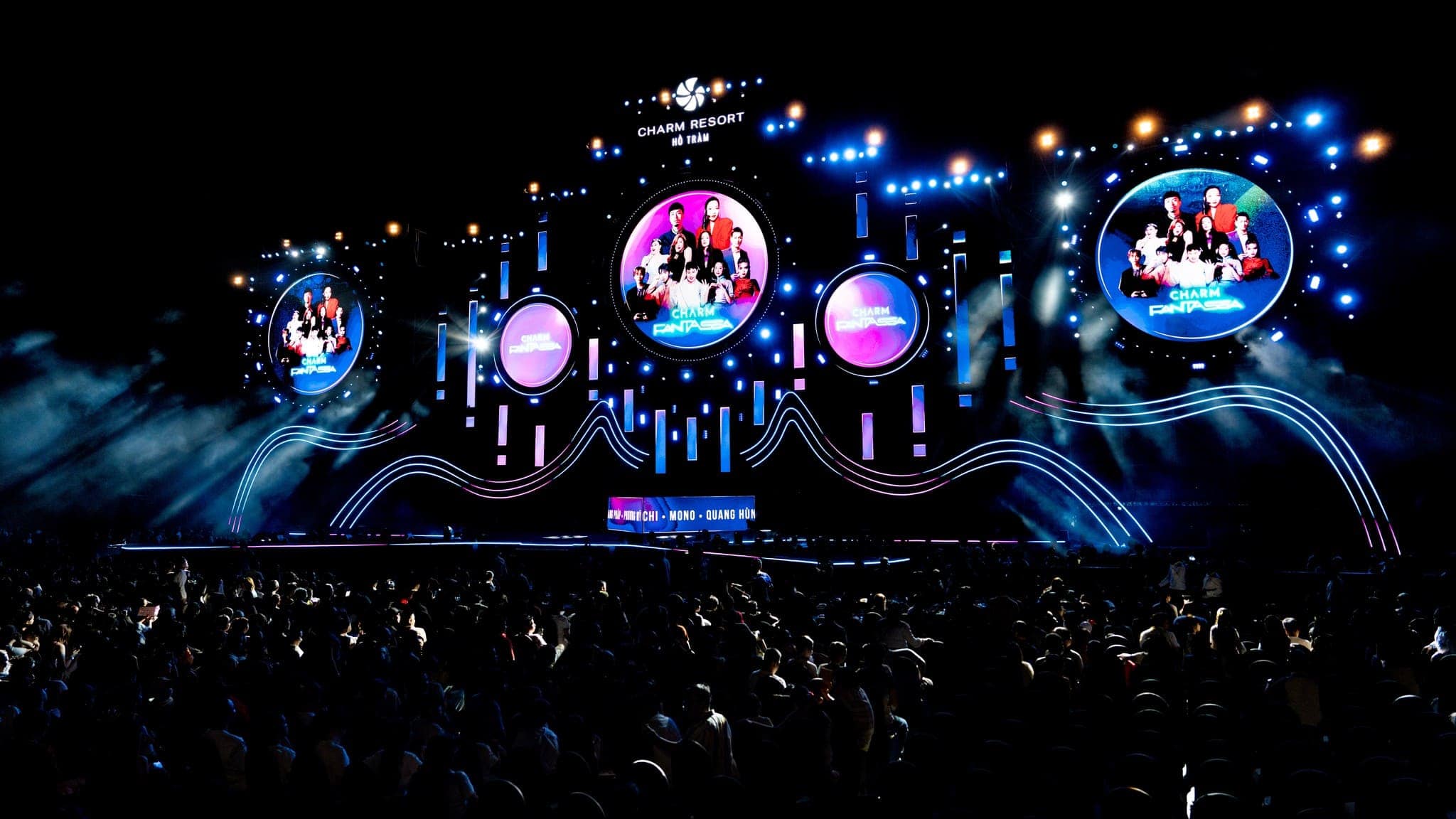 Sân khấu hoành tráng của Charm Fantasea 2024 Sân khấu hoành tráng của Charm Fantasea 2024