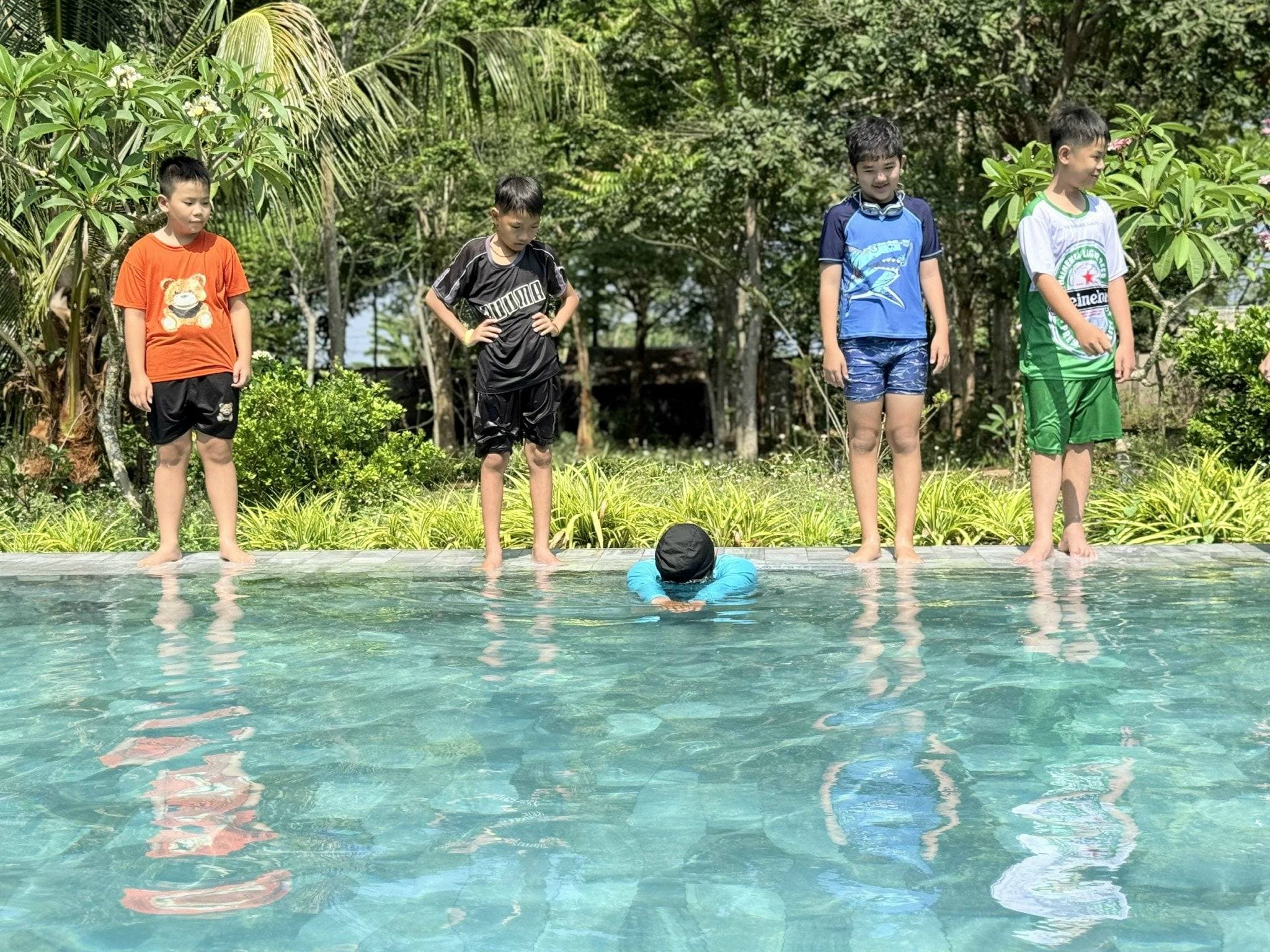 Lớp dạy bơi miễn phí tại Xuyên Mộc có thấy giáo huấn luyện bài bản Lớp dạy bơi miễn phí tại Xuyên Mộc có thấy giáo huấn luyện bài bản