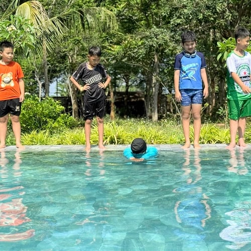 KHAI MẠC LỚP DẠY BƠI MIỄN PHÍ CHO HỌC SINH TẠI XÃ XUYÊN MỘC