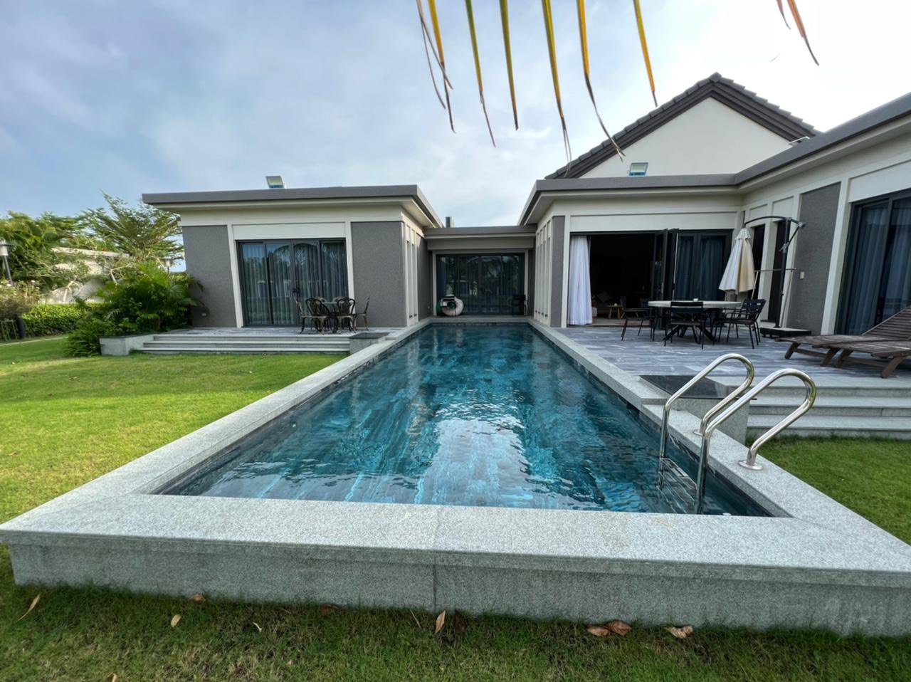 Villa Coastar Hồ Tràm - Căn 011