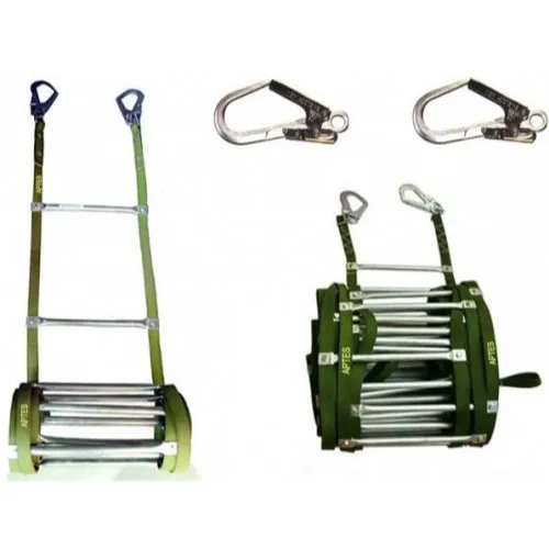 Thang dây thoát hiểm bậc thép có chân chống tường an toàn