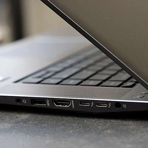 HP ZBook 15 G3/ Xeon E3 1505M/ 16G/ SSD512/ Vga Quadro M2000 4GH/ Chuyên Render Đồ Họa/ Giá rẻ WIN 10 BQ