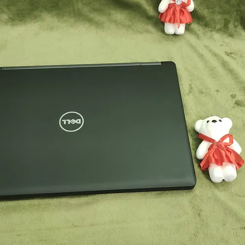LAPTOP DELL LATITUDE E5590 I7 8650U RAM 16GB SSD 512GB VGA RỜI MX 130 2GH WIN 10 BQ