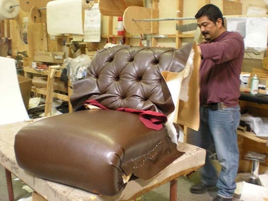 Bọc lại sofa cũ mang lại nhiều lợi ích tuyệt vời cho gia chủ Bọc lại sofa cũ mang lại nhiều lợi ích tuyệt vời cho gia chủ