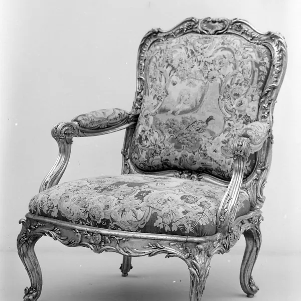 Harvey Chair