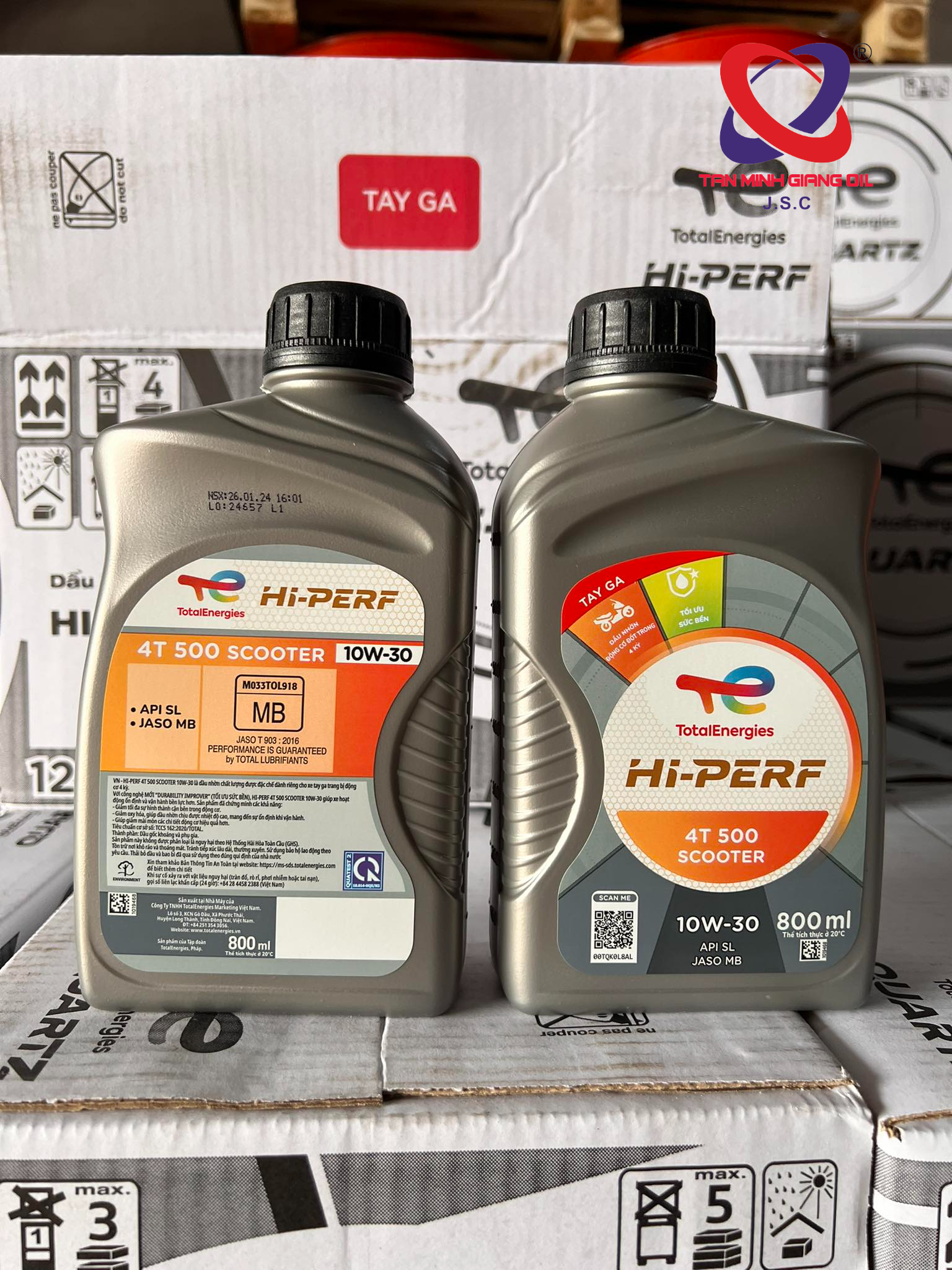 Nhớt xe tay ga TOTAL HI PERF 4T 500 SCOOTER 10W30 800mL Nhớt xe tay ga TOTAL HI PERF 4T 500 SCOOTER 10W30 800mL