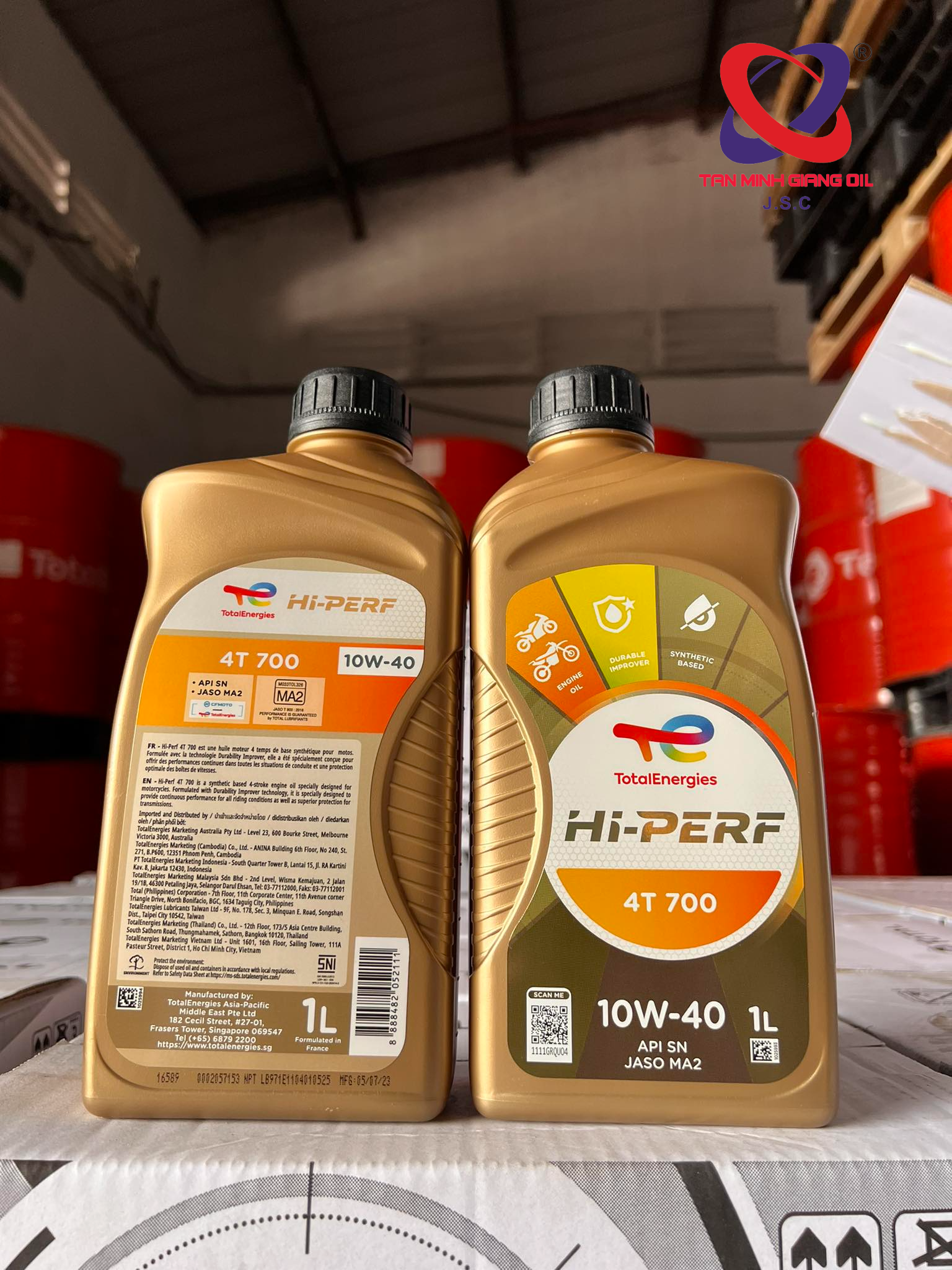 Dầu nhớt xe máy cao cấp TOTAL HI PERF 4T 700 10W40 Dầu nhớt xe máy cao cấp TOTAL HI PERF 4T 700 10W40