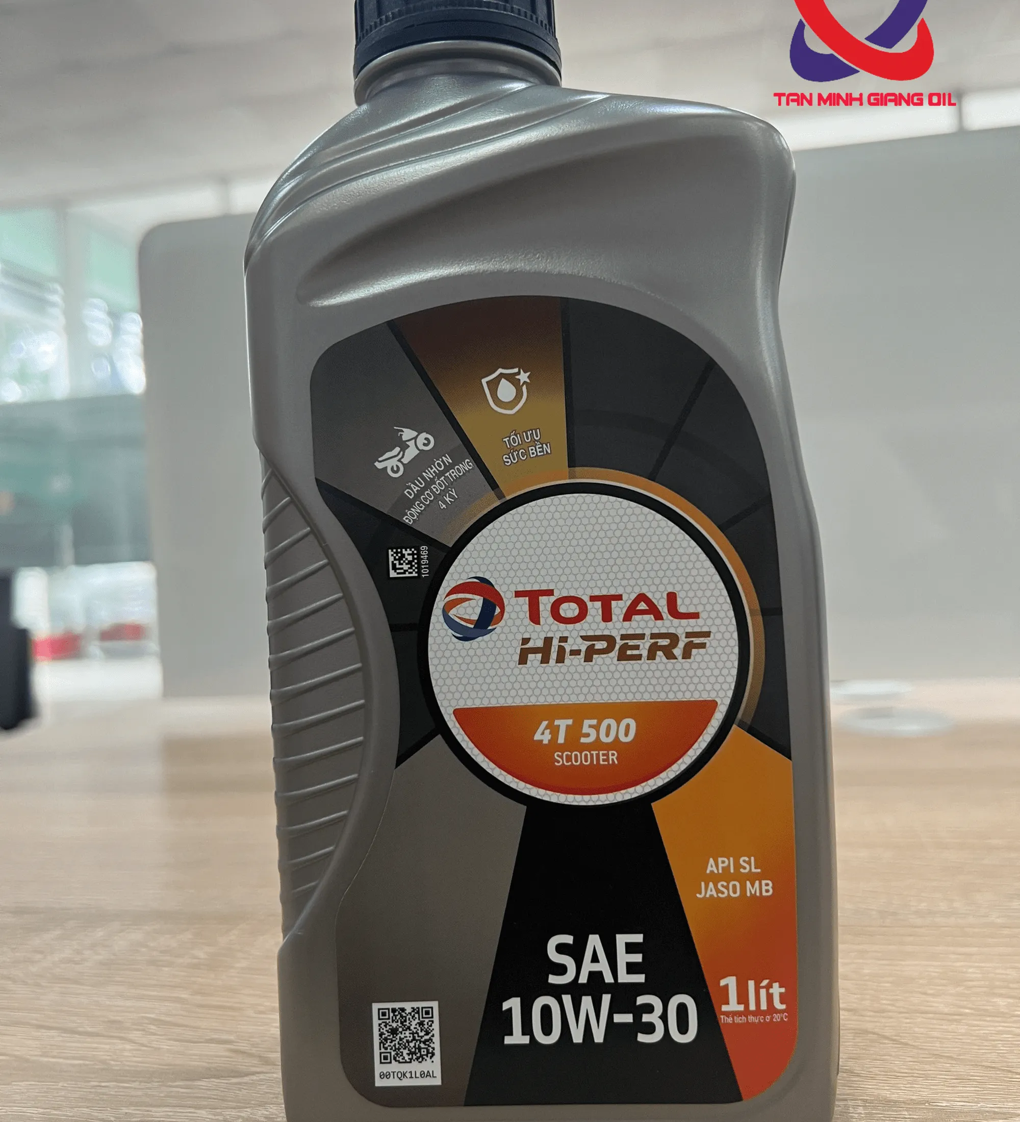 Nhớt xe tay ga TOTAL HI PERF 4T 500 SC 10W30