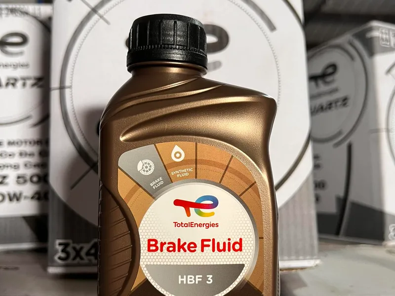Dầu thắng TOTAL HBF 3