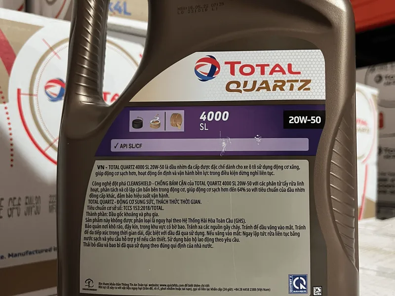 Dầu động cơ ô tô TOTAL QUARTZ 4000 SL 20W50