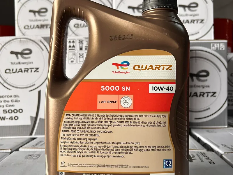 Dầu động cơ ô tô TOTAL QUARTZ 5000 SN 10W40