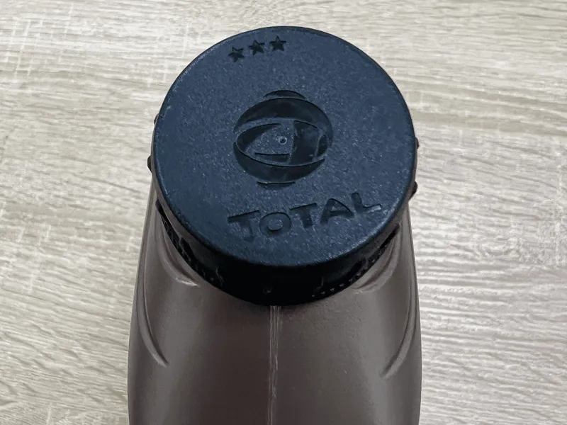 Dầu xe máy TOTAL HI PERF 4T 300 20W50