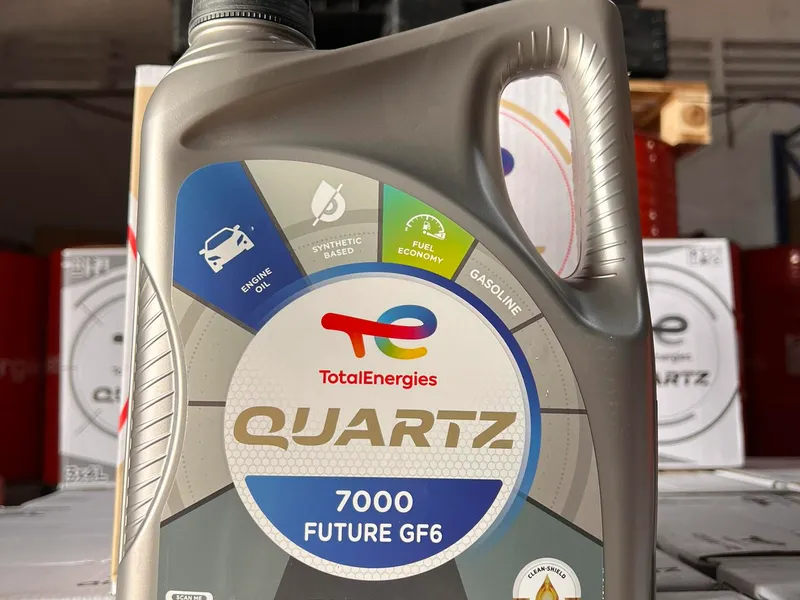 Dầu động cơ ô tô TOTAL QUARTZ 7000 FUTURE GF6 5W30