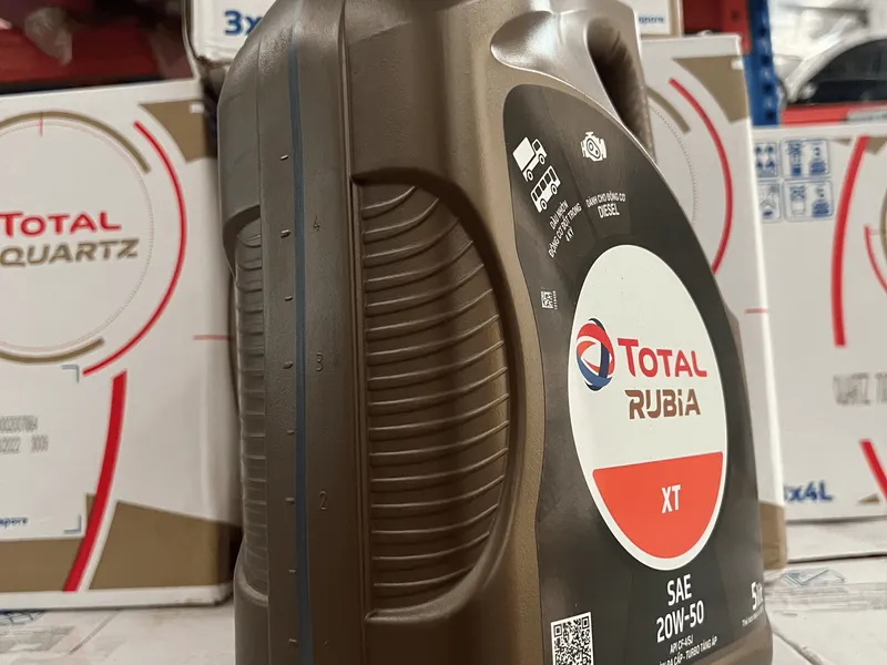 Dầu bôi trơn động cơ Diesel 20W50 TOTAL RUBIA XT