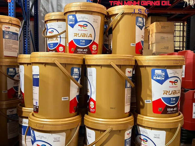 Dầu động cơ Diesel TOTAL RUBIA TIR 7400 15W40