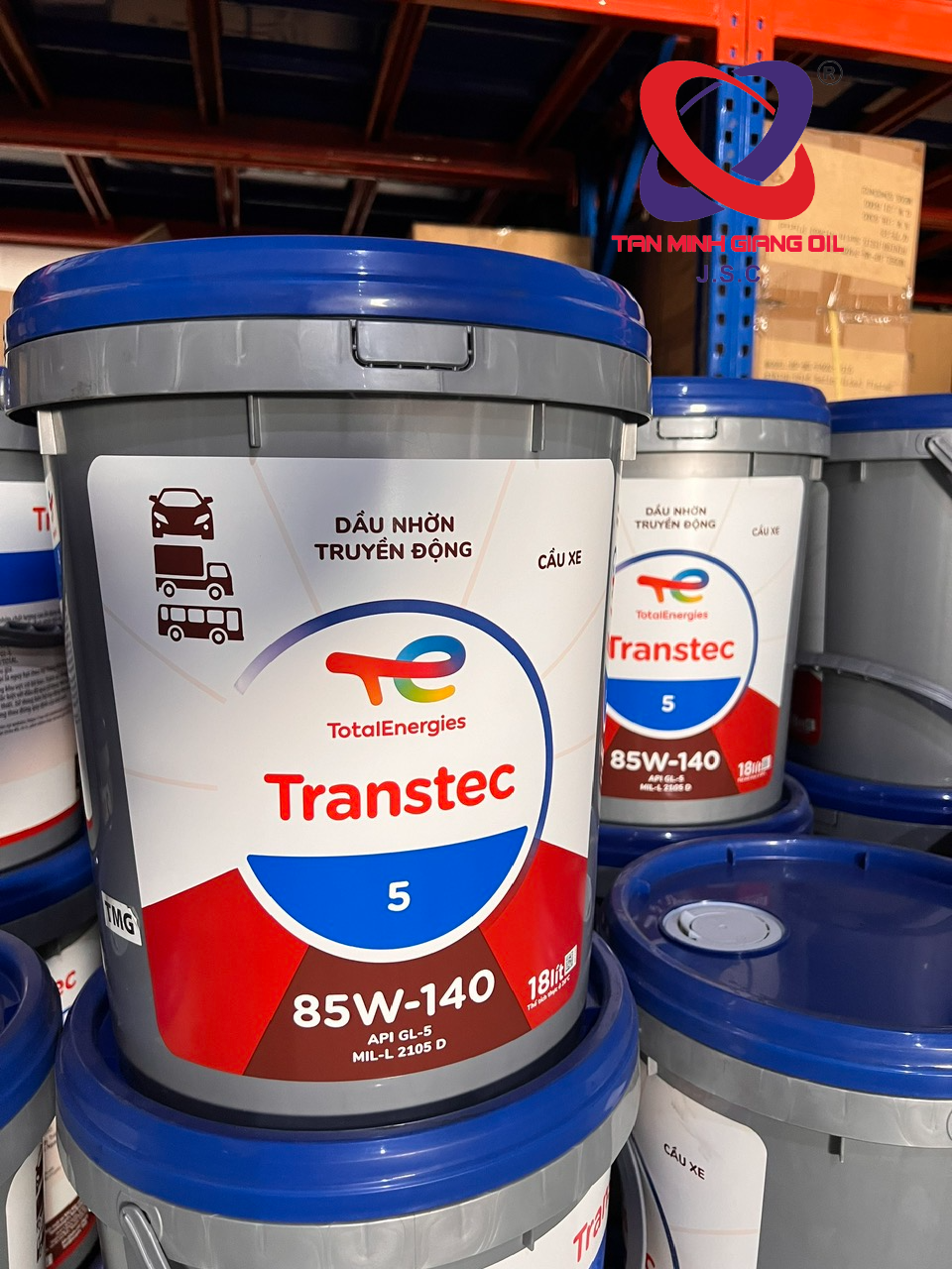 Dầu truyền động TOTAL TRANSTEC 5 85W140 xô 18L Dầu truyền động TOTAL TRANSTEC 5 85W140 xô 18L