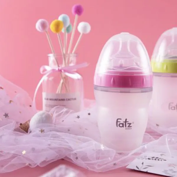 Bình Sữa SIlicon Cổ Siêu Rộng 240ml Fatzbaby - FB0180C