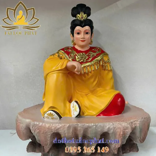 Tượng Bà Chúa Xứ đẹp hoan hỉ