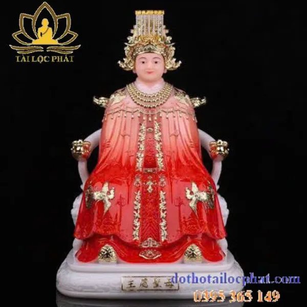 Tượng Bà Chúa Xứ đẹp hoan hỉ