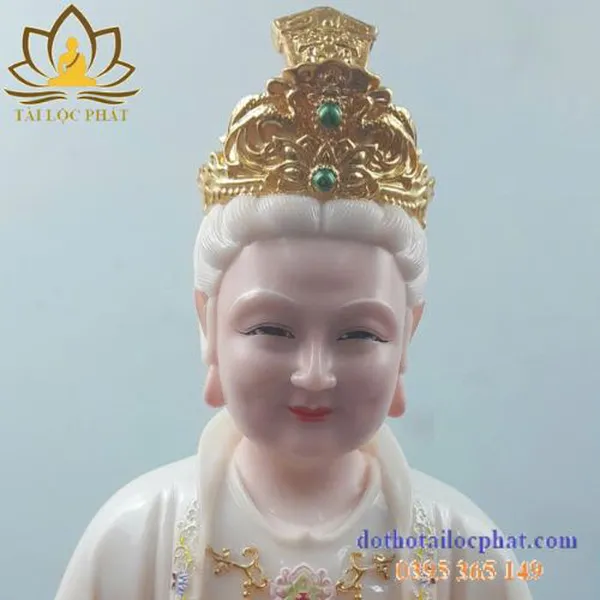 Tượng Lê Sơn Lão Mẫu