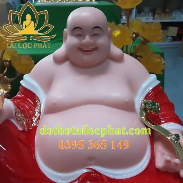 Tượng Phật Di Lặc đế đám mây