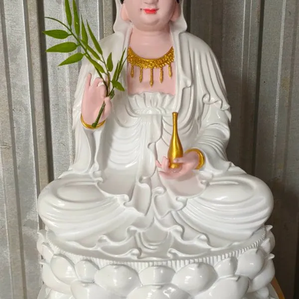 Tượng phật quan âm bằng đá