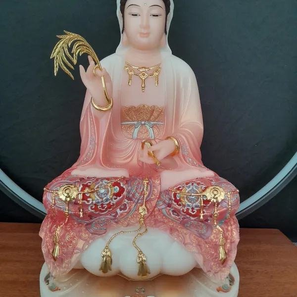 Mẫu Tượng Phật Bà Quan Thế Âm Bồ Tát Đẹp Từ Bi Bằng Đá