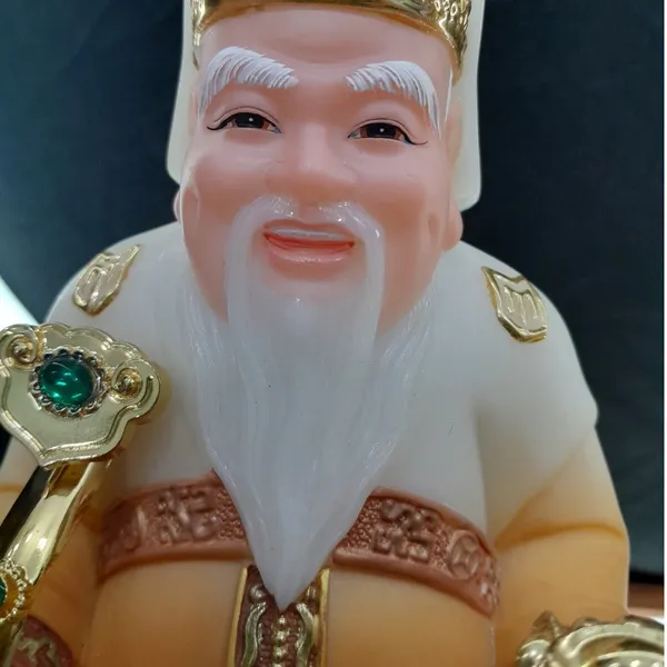 Mẫu tượng Thần Tài Ông Địa hút tài lộc năm mới