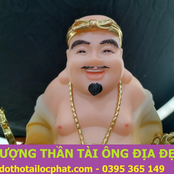 Mẫu tượng Thần Tài Ông Địa hút tài lộc năm mới