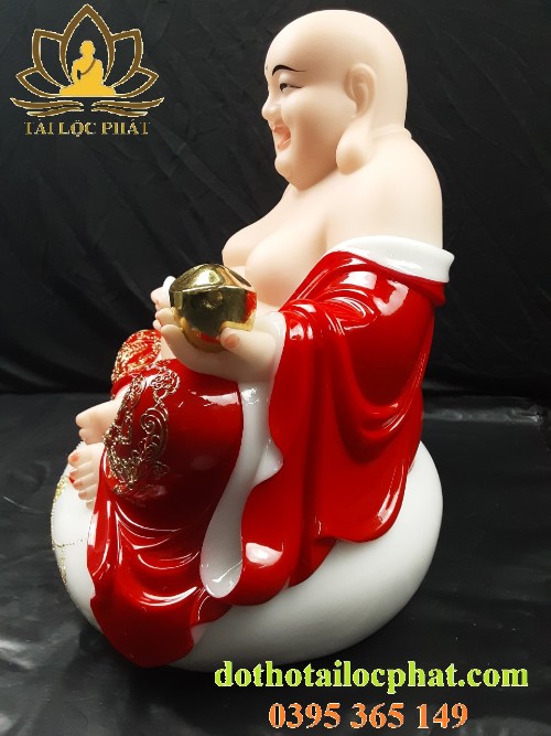 tuong-phat-di-lac-bang-da-mau-do tuong-phat-di-lac-bang-da-mau-do