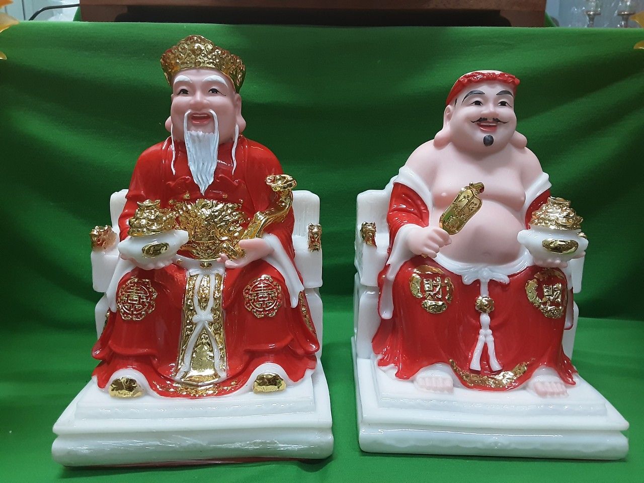 mau-tuong-than-tai-ong-dia-hut-tai-loc-nam-moi mau-tuong-than-tai-ong-dia-hut-tai-loc-nam-moi