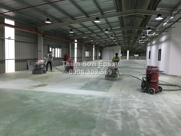 Mài sàn vệ sính bề mặt bê tông. Mài sàn vệ sính bề mặt bê tông.