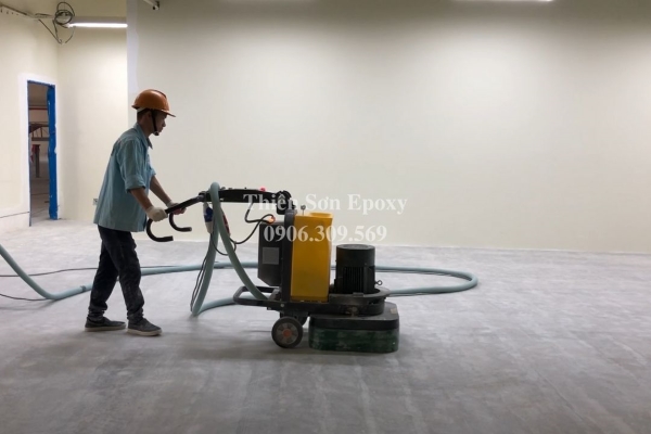 Mài sàn tạo nhám cho sơn epoxy. Mài sàn tạo nhám cho sơn epoxy.