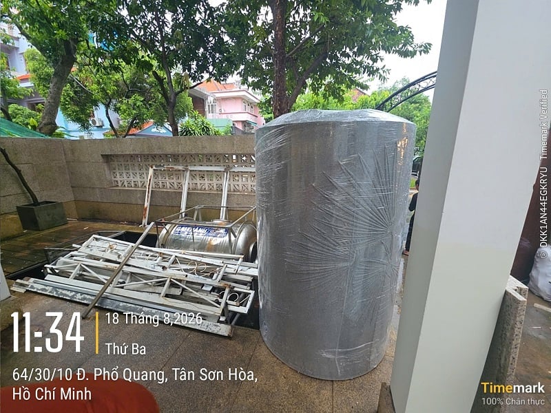 Giao hàng Bồn nước Palm tại Tân Bình Giao hàng Bồn nước Palm tại Tân Bình