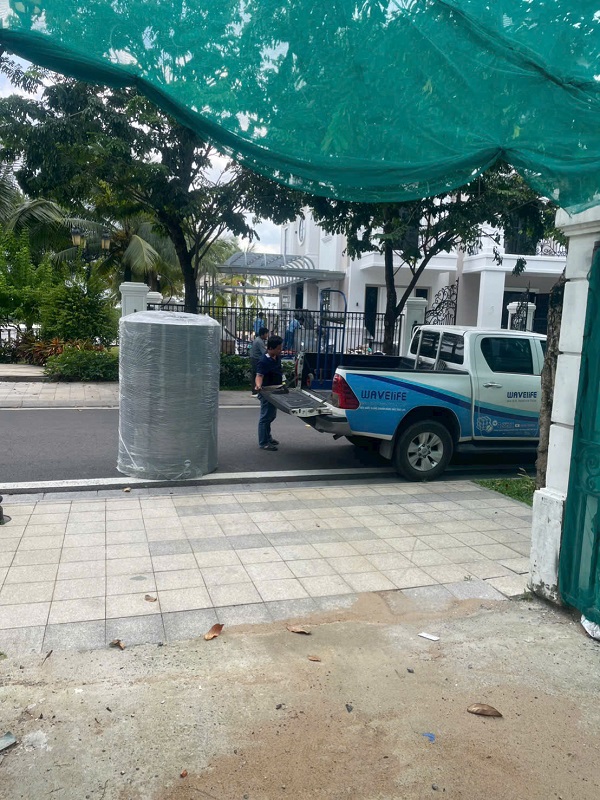 Giao hàng Bồn nước The Palm 1500L tại Quận 7 Giao hàng Bồn nước The Palm 1500L tại Quận 7