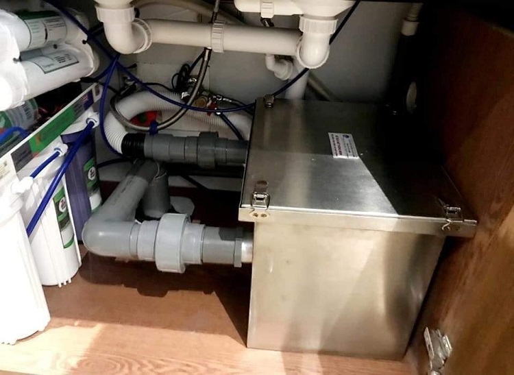 Bể tách mỡ inox được nhiều gia đình tin dùng Bể tách mỡ inox được nhiều gia đình tin dùng