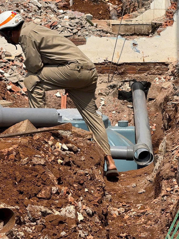 Cách lắp đặt Bồn tự hoại - Bể phốt nhựa Đơn giản, Nhanh chóng Cách lắp đặt Bồn tự hoại - Bể phốt nhựa Đơn giản, Nhanh chóng