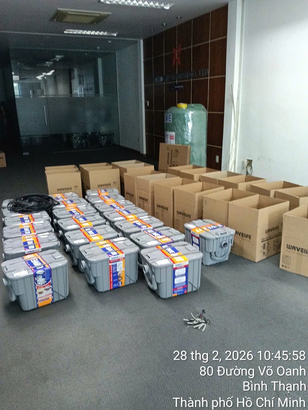 Kiểm tra hàng Bể tách mỡ trước khi giao Kiểm tra hàng Bể tách mỡ trước khi giao