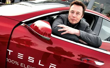 Tesla lộ 100 GB dữ liệu