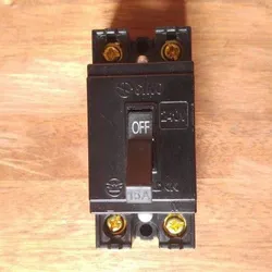 CB cóc 15A BS121/15A Sino