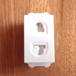 Ổ cắm đơn 2 chấu có màn che dòng Wide Panasonic